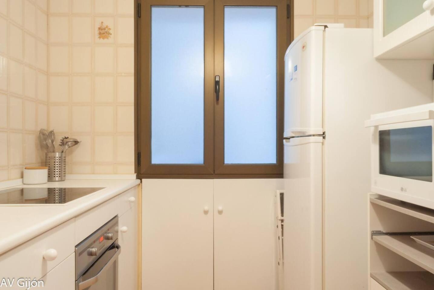 Av Aguado 44 Apartment Gijon Exterior photo